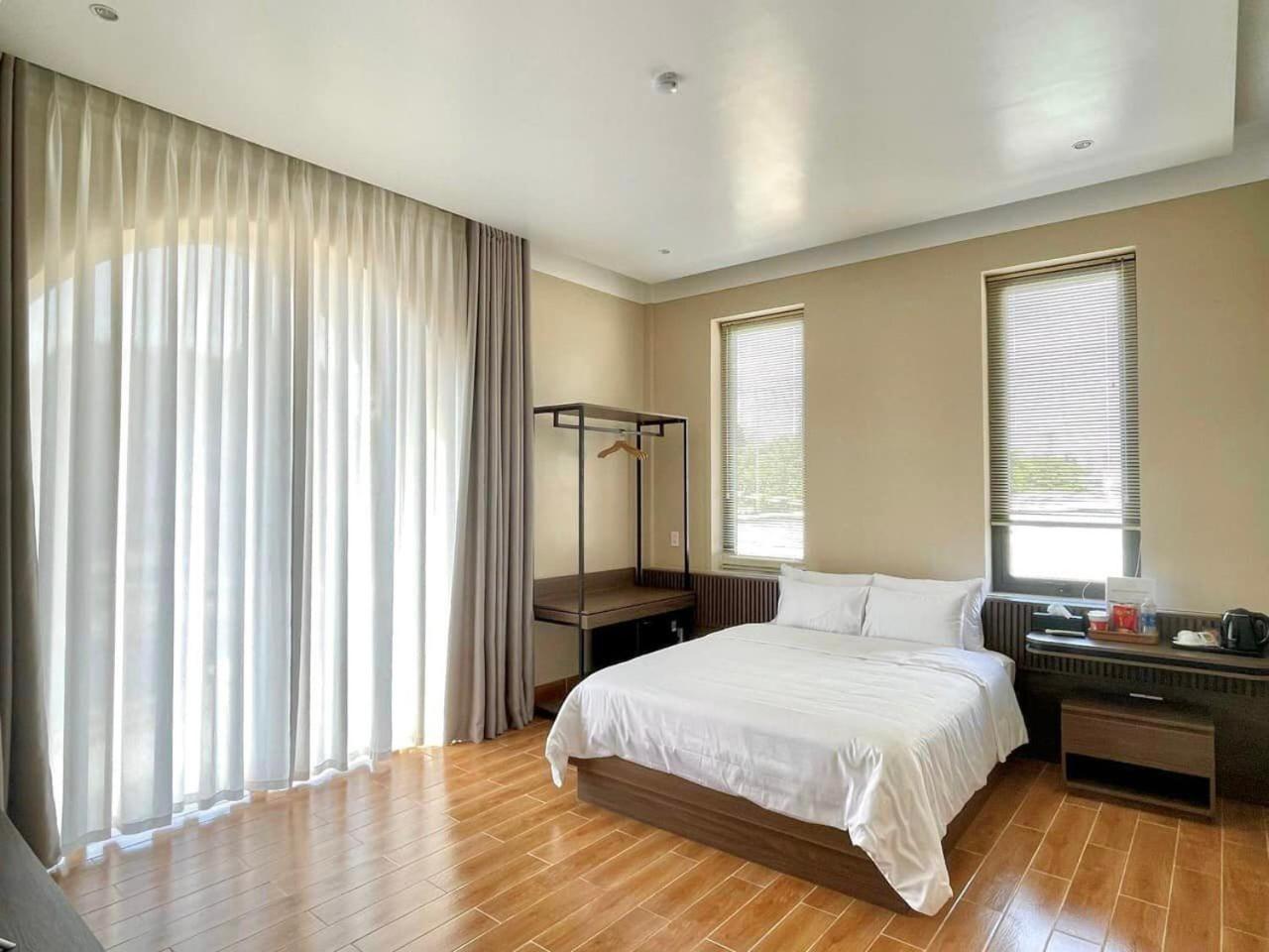 Mela Hotel My Thach エクステリア 写真