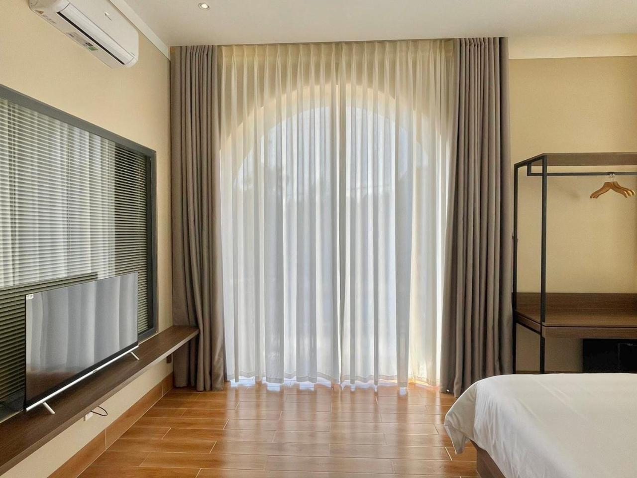 Mela Hotel My Thach エクステリア 写真